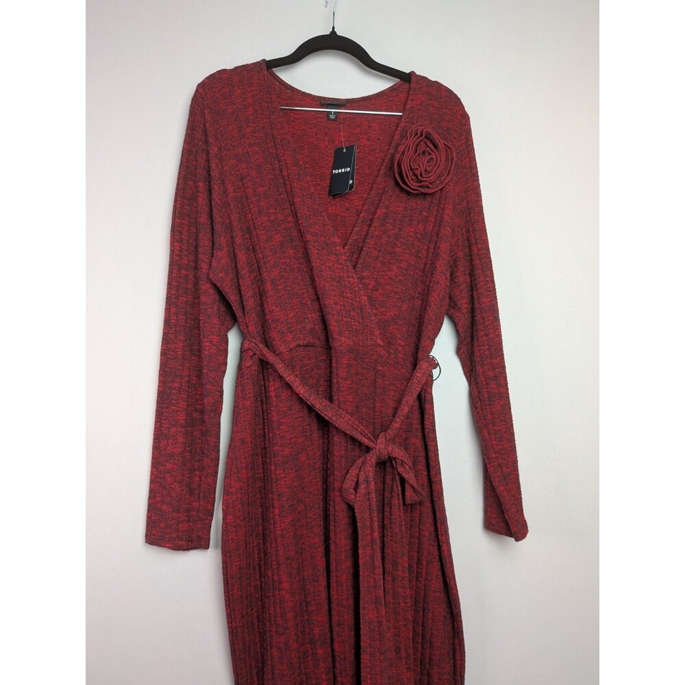 Torrid Midi Surplice Dress Size 1x 14-16 Red Knit Fabric Ribbed V Neckline Wrap - Picture 2 of 13